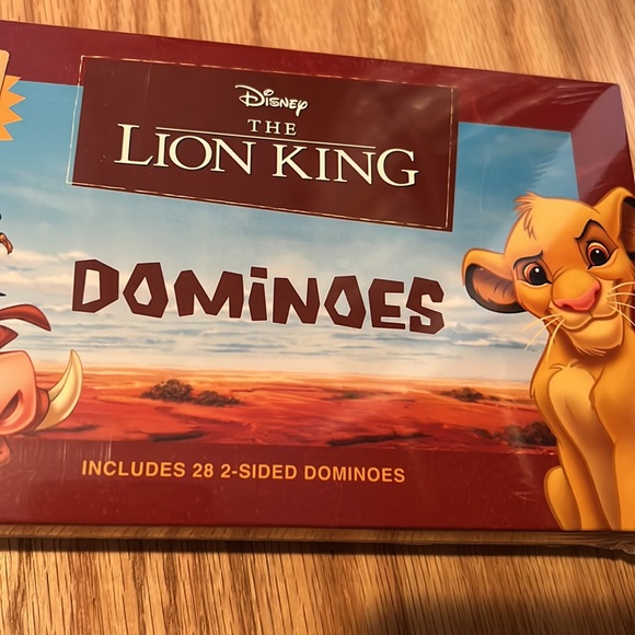NIB Disney The Lion King Dominos - Picture 2 of 3